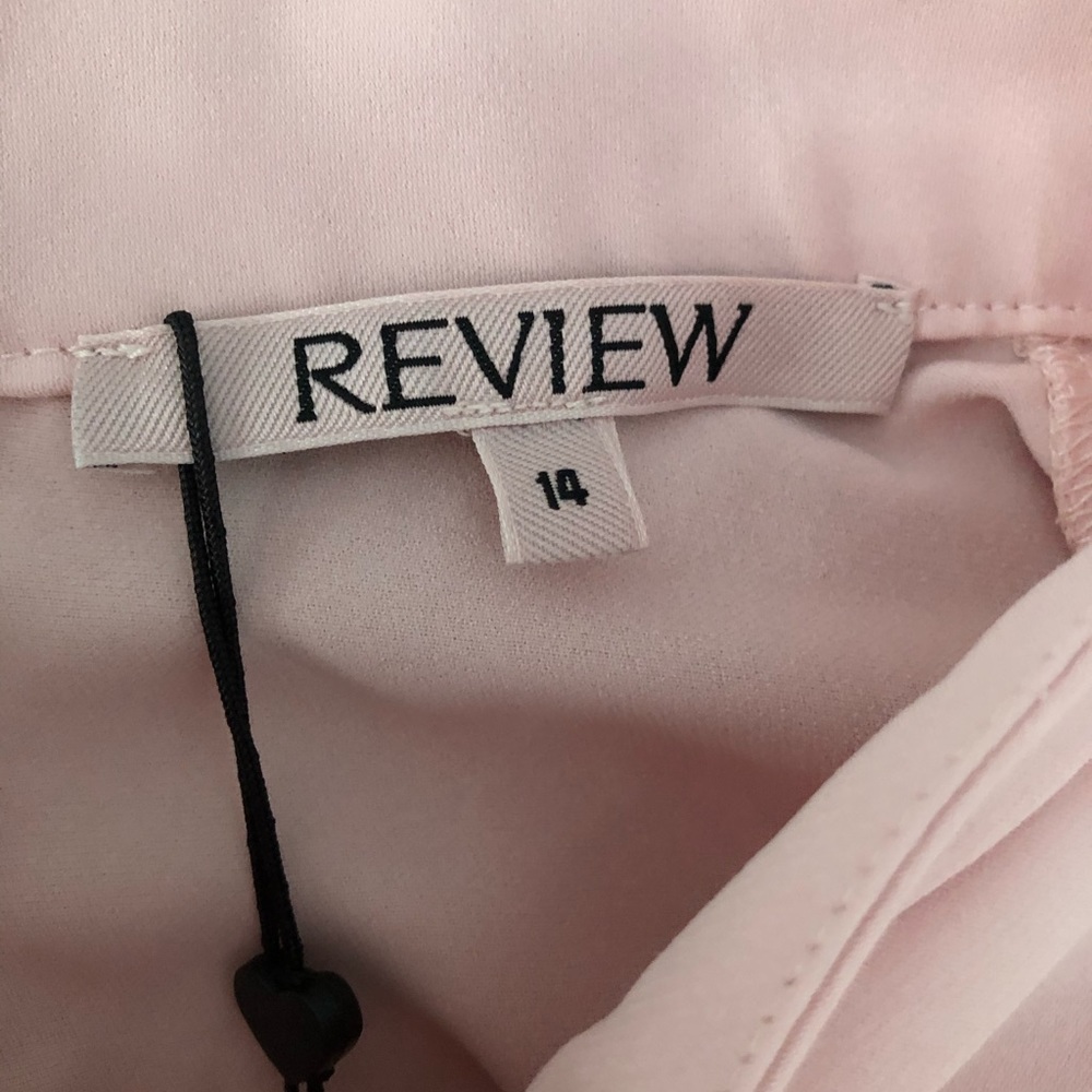 REVIEW ‘Keeley’ Blouse in Blush Pink, a Size 14 - Picture 6 of 8